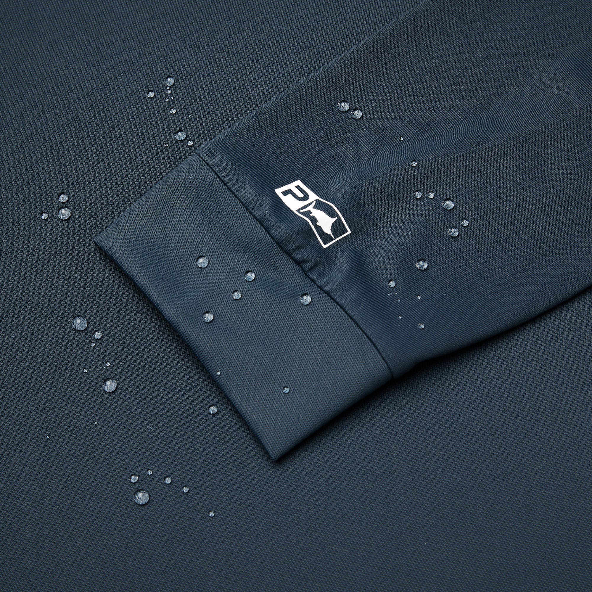 Aquatek - Circled - Dark Navy — detail view