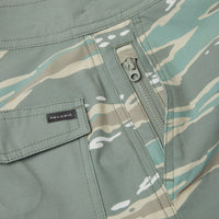 Pelagic Youth Ledge - Wahoo Camo - MANGROVE (5)